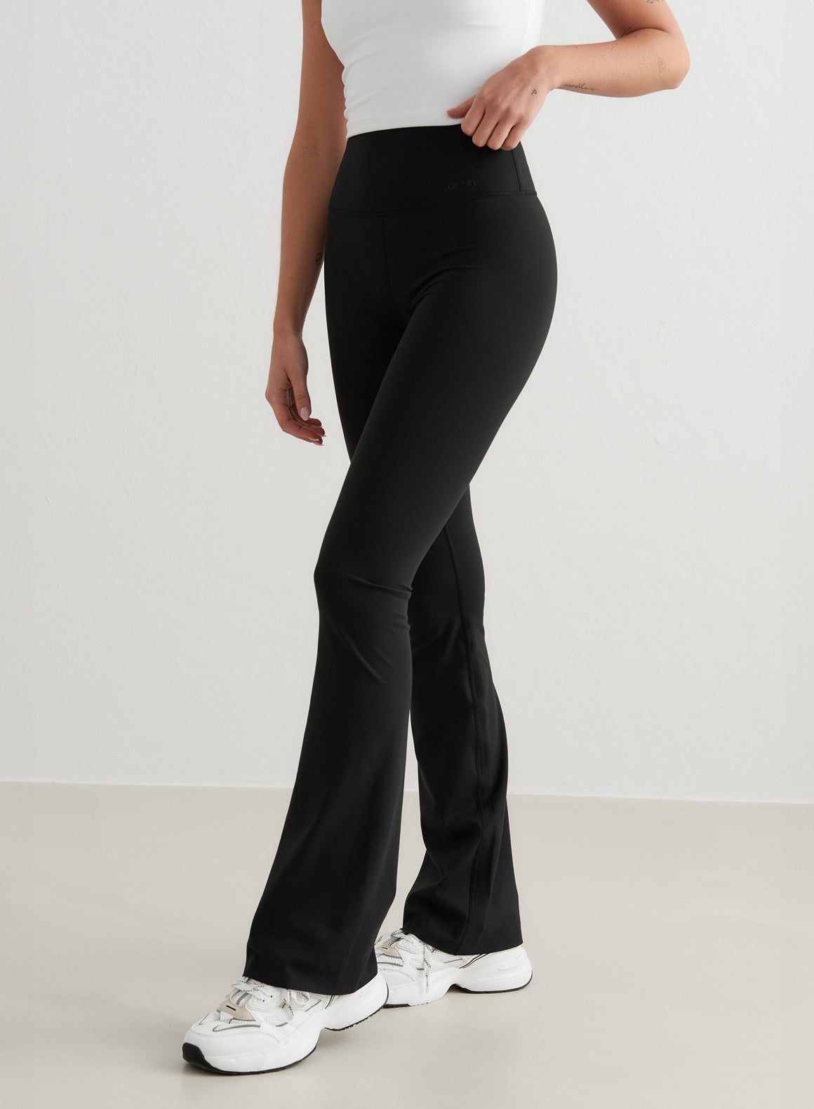Black yoga leggings outlet