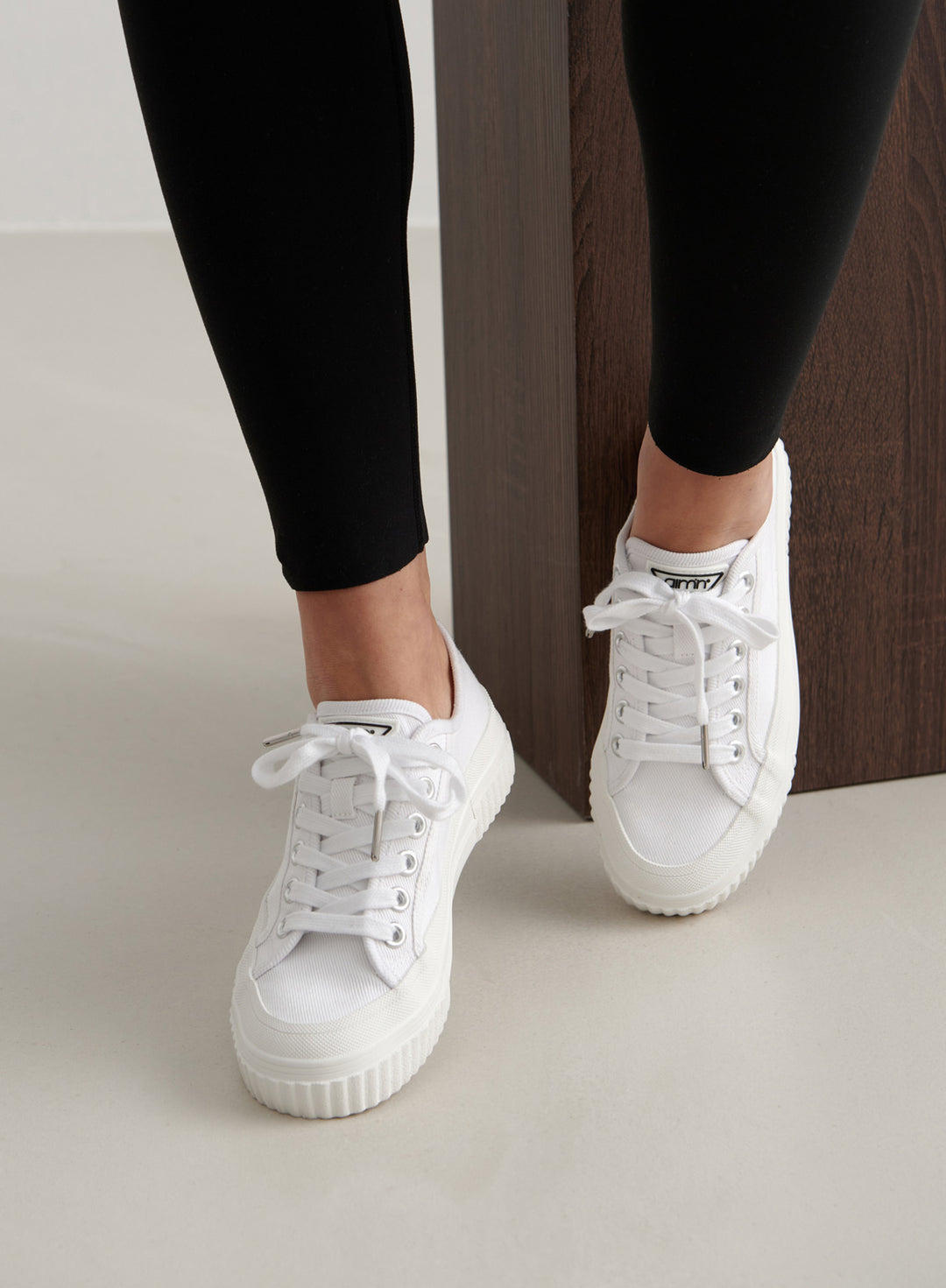 White Cotton Canvas Sneakers AIM N DE