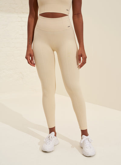 [Das Model trägt XS und ist 170cm.]